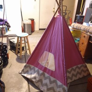 Tent pink